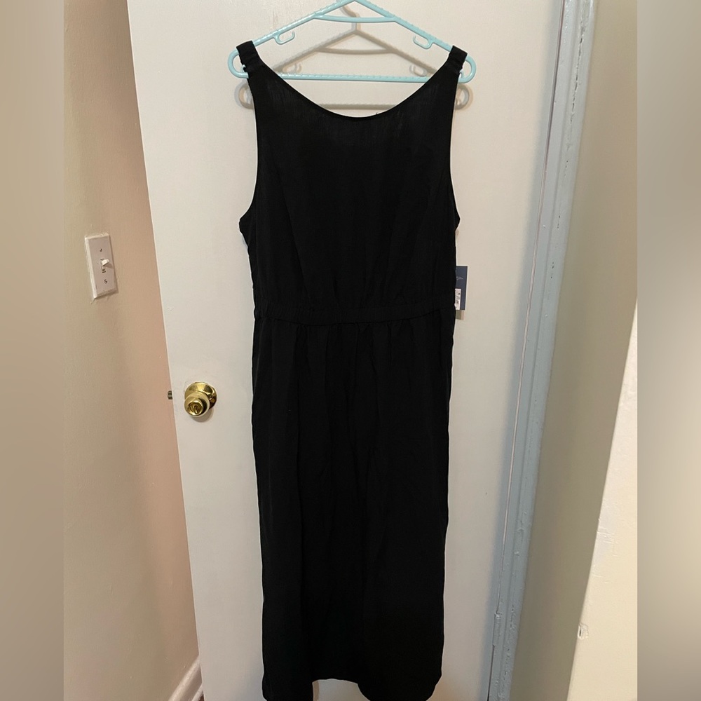 Universal Thread Black Sleeveless Dress